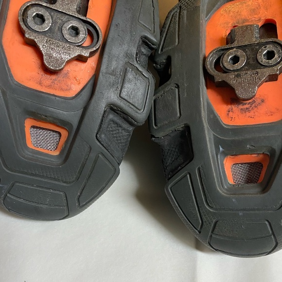 Shimano Mountain Bike Shoes - Picture 5 of 9